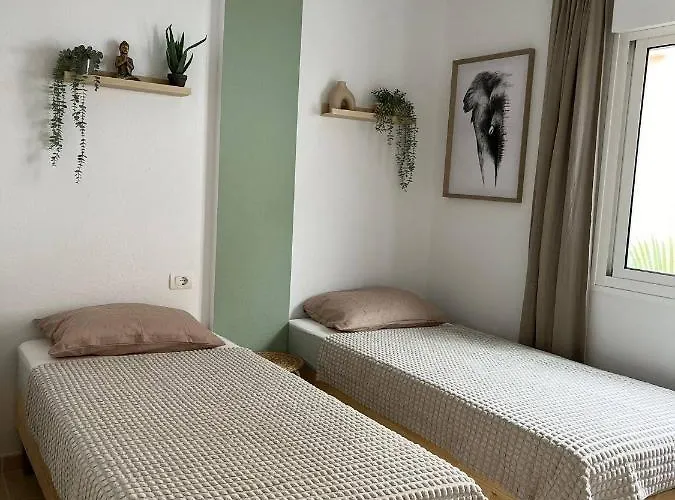 Cozy Two-bedrooms With Big Terrace And Ocean View - By Tenerifehints Apartamento Chayofa