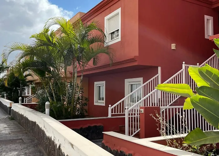 Cozy Two-bedrooms With Big Terrace And Ocean View - By Tenerifehints Apartamento Chayofa